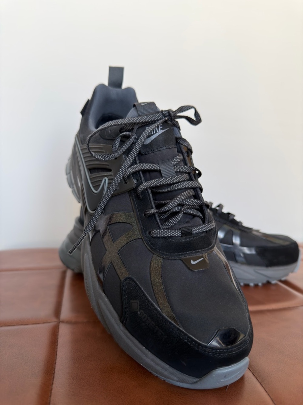 Like New! Nike V2K Run GORE-TEX in Black